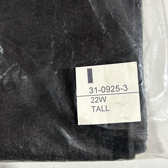 Women’s pant bundle - Picture 2 of 4